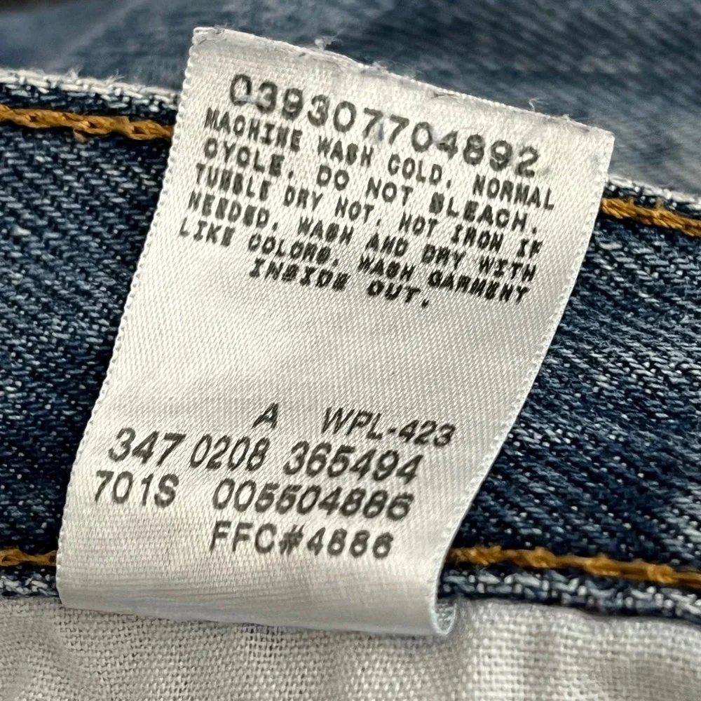 Levis 550 Relaxed Fit Tapered Leg Jeans Mens 36x30 Actual 36x29 Medium Wash Blue
